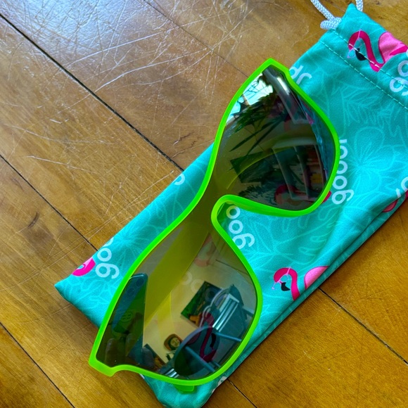 Goodr VRG Sunglasses - Picture 1 of 1